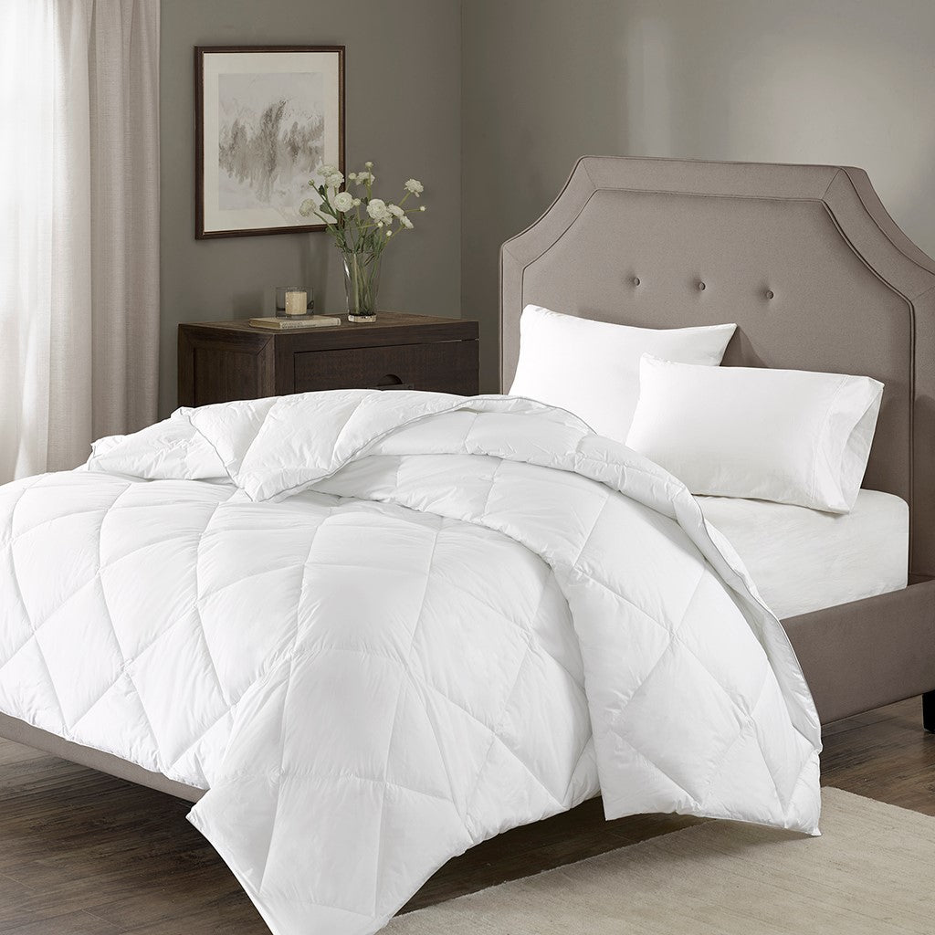 1000 TC Cotton Blend Quilted Down Alt Comforter