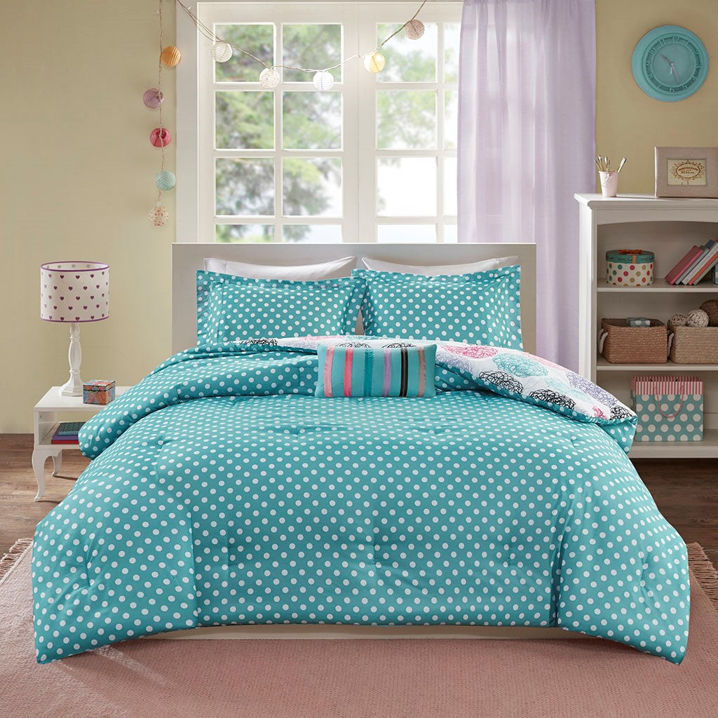 Carly Reversible Comforter Set