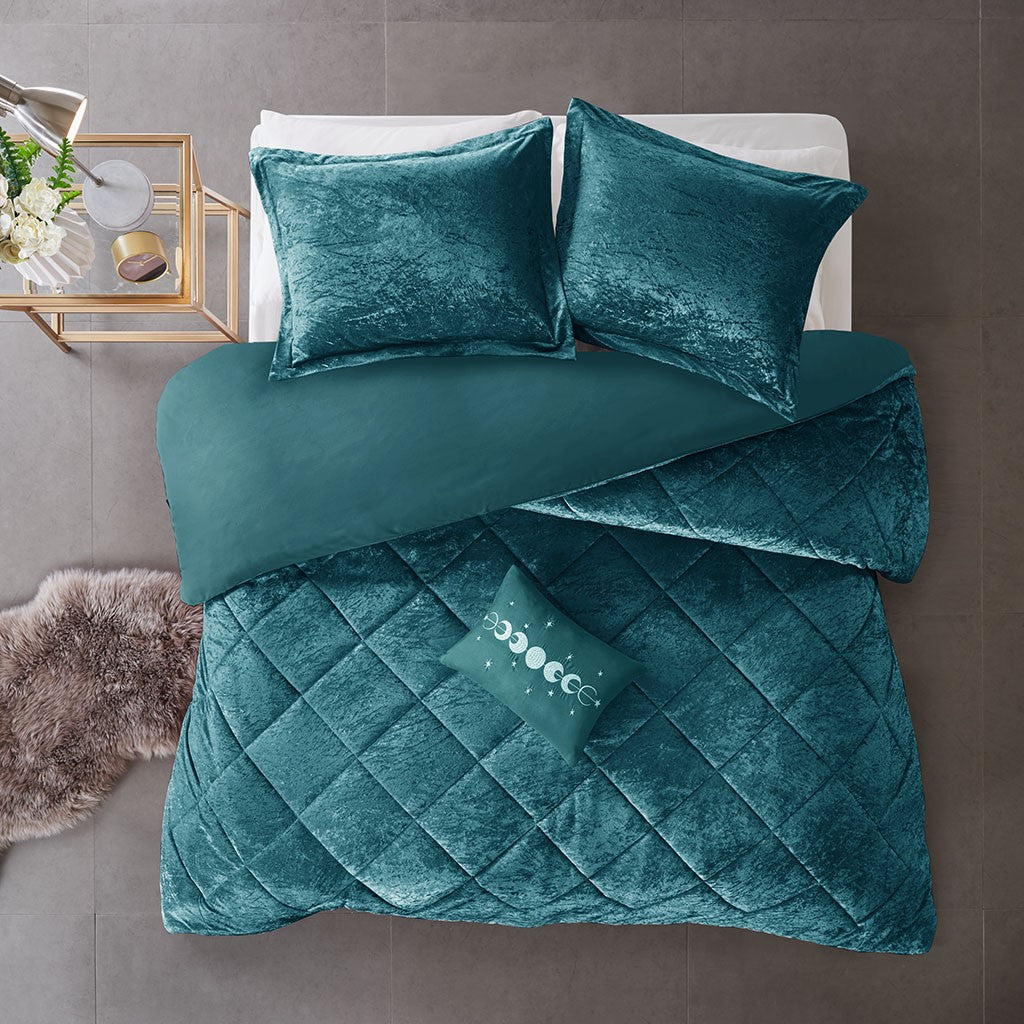 Felicia Velvet Duvet Cover Set