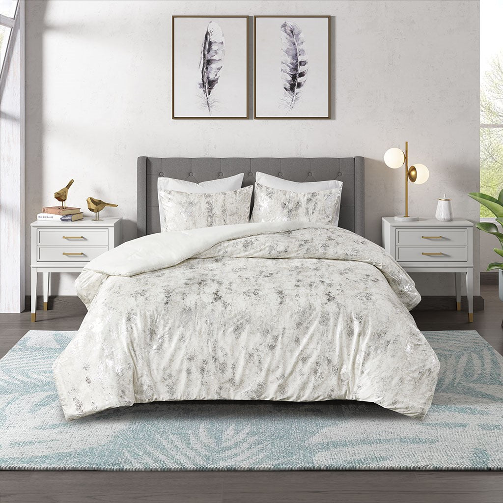 Pearl Metallic Printed Velvet Comforter Set