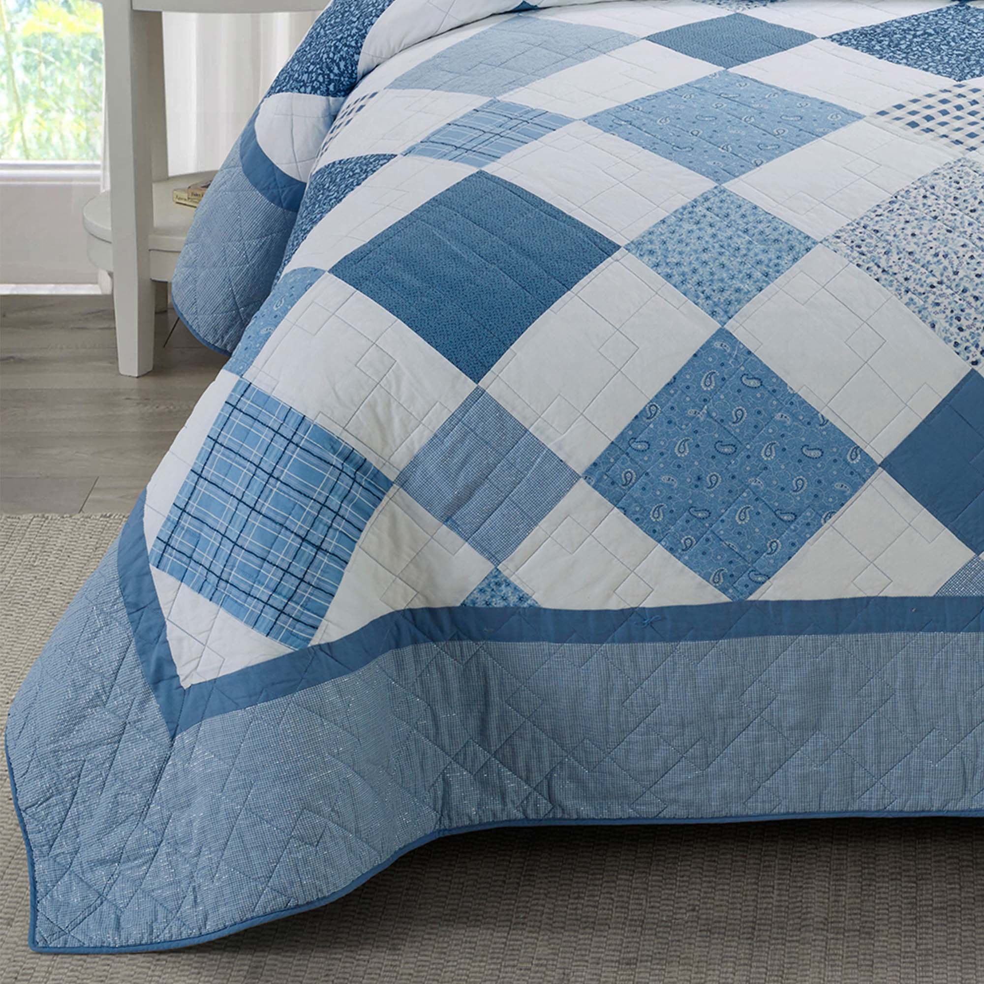 Azure Diamond 3-Piece Quilt Set Quilt Sets By Donna Sharp