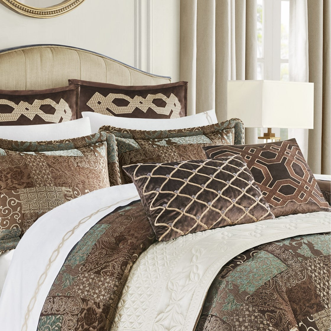 Galleria 4 Piece Brown Comforter Set