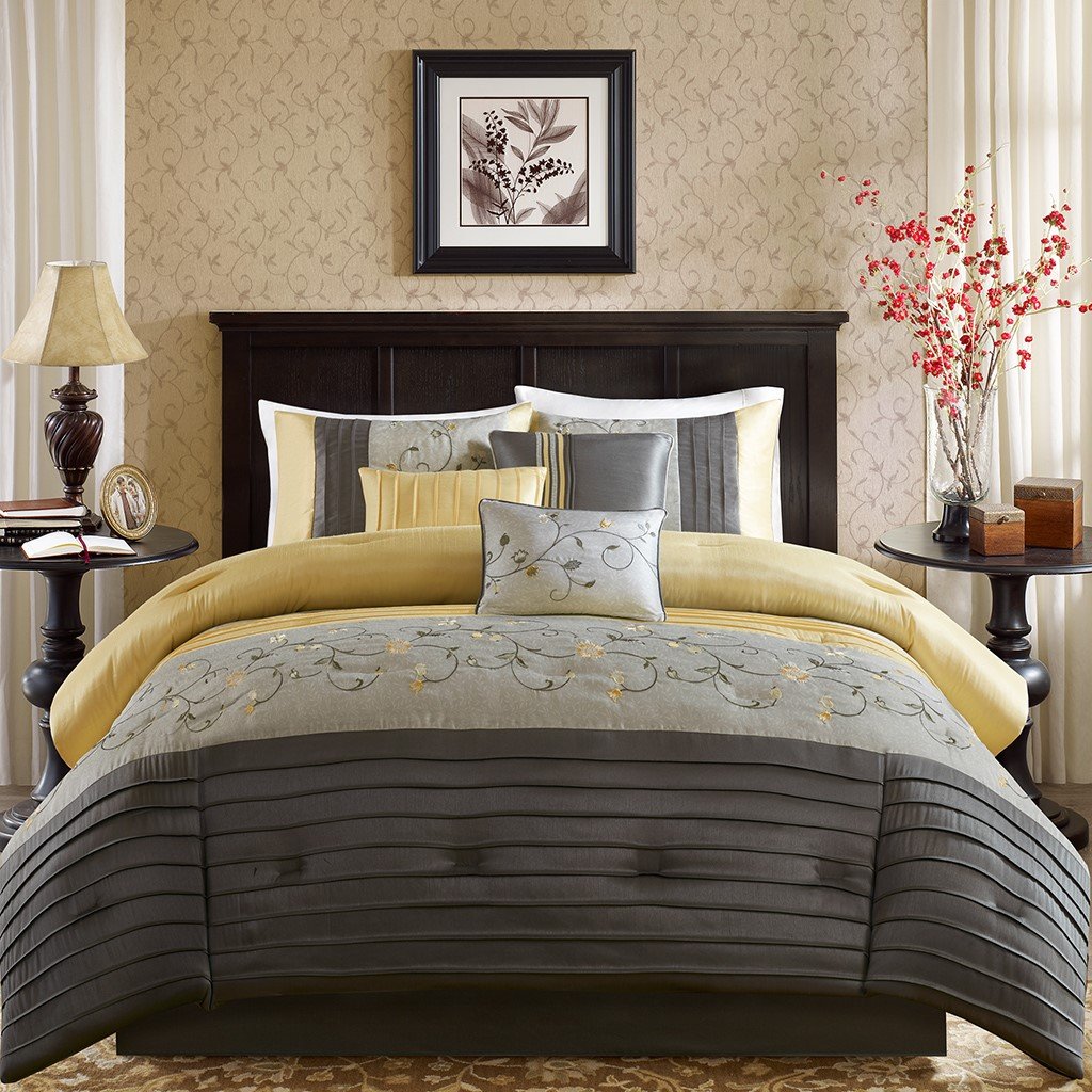 Serene Yellow 7-Piece Comforter Set Comforter Sets By Olliix/JLA HOME (E & E Co., Ltd)