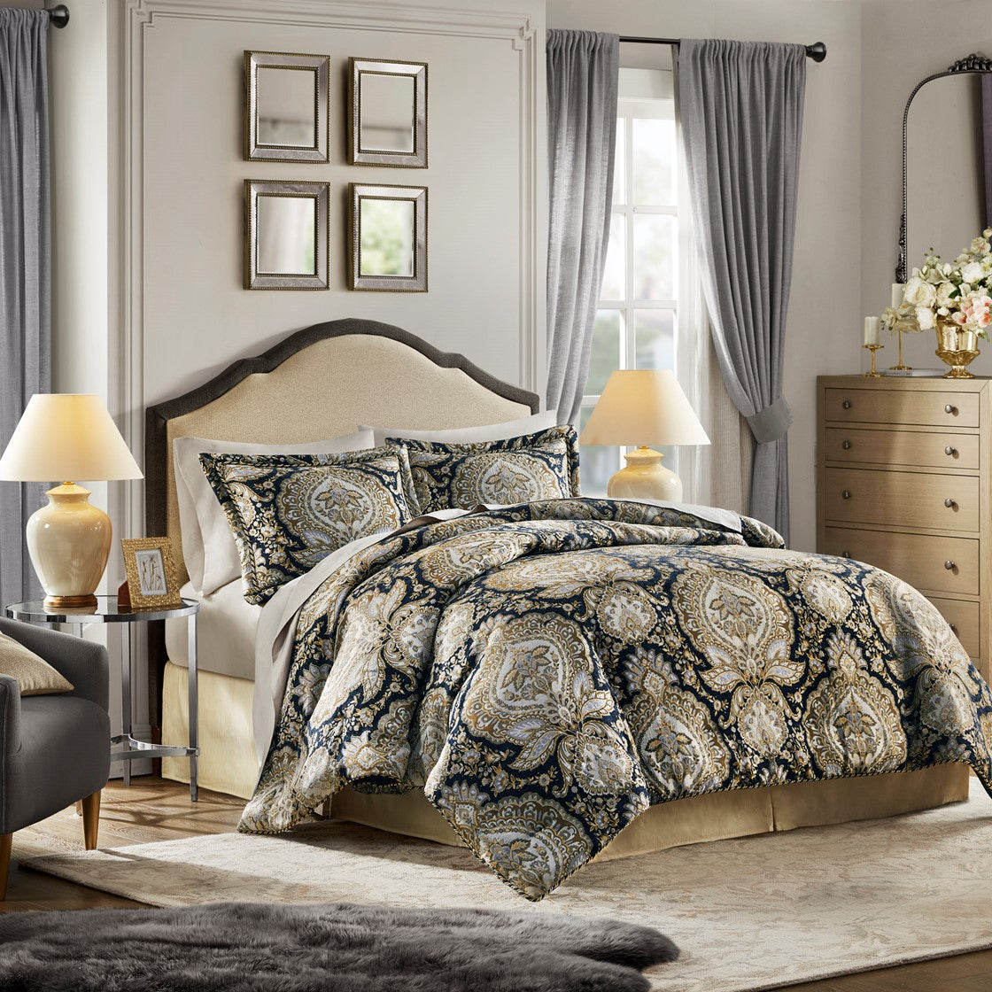 Valentina 4 Piece Comforter Set