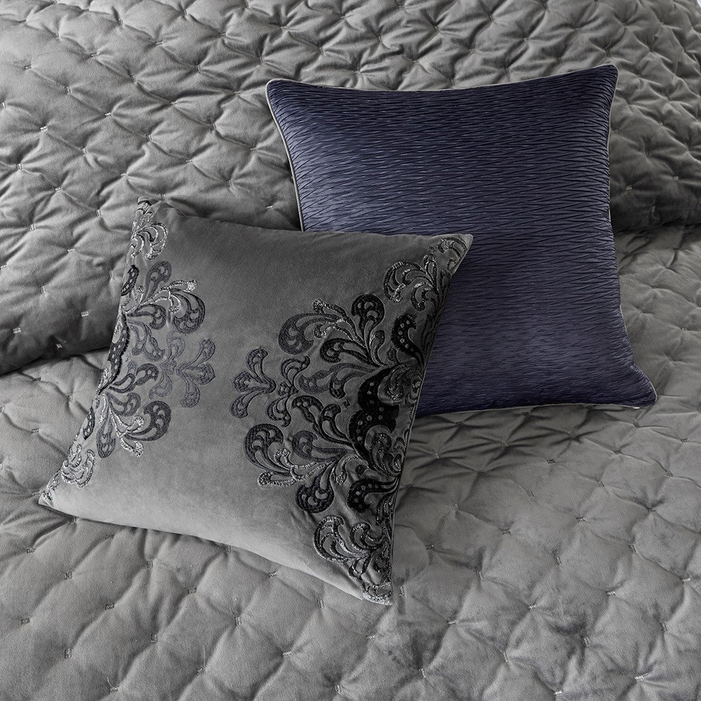 Sophisticate Velvet Comforter Set