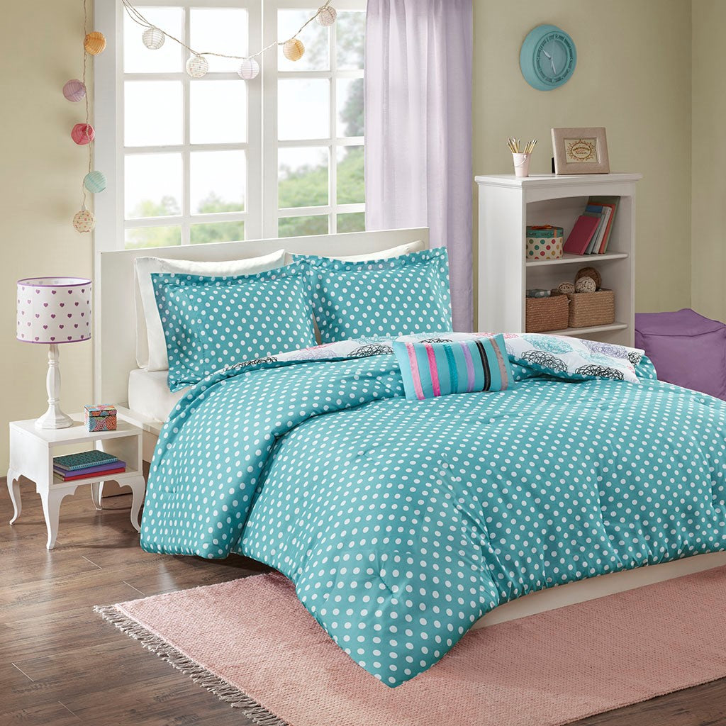 Carly Reversible Comforter Set