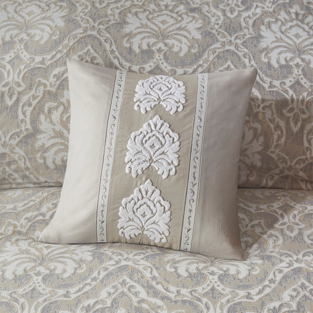 Manor Comforter Set